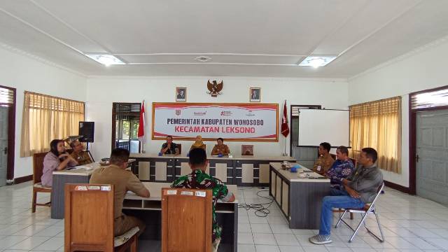 Rapat Koordinasi Penentuan Lahan Koperasi Kelurahan Merah Putih Kelurahan Leksono